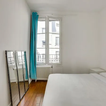Vakantiehuis Maison De Triplex Metro Jardin 6pers Wifi