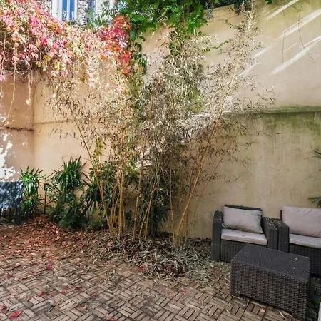 Maison De Triplex Metro Jardin 6pers Wifi * Parijs
