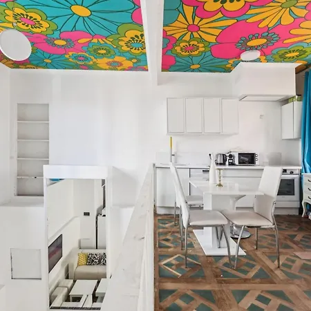 Vakantiehuis Maison De Triplex Metro Jardin 6pers Wifi *
